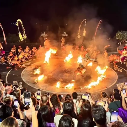 kecak-dance-fire-Catherine-Xu-from-Nomadicated-500x500 kecak-dance-fire-Catherine-Xu-from-Nomadicated-500x500