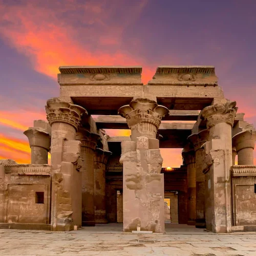 shutterstock_Kom-Ombo-Temple-1-500x500 shutterstock_Kom-Ombo-Temple-1-500x500