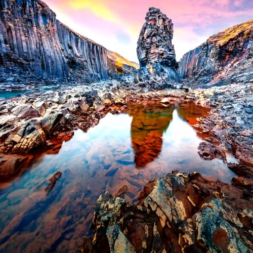 studlagil-canyon-iceland-500x500 studlagil-canyon-iceland-500x500