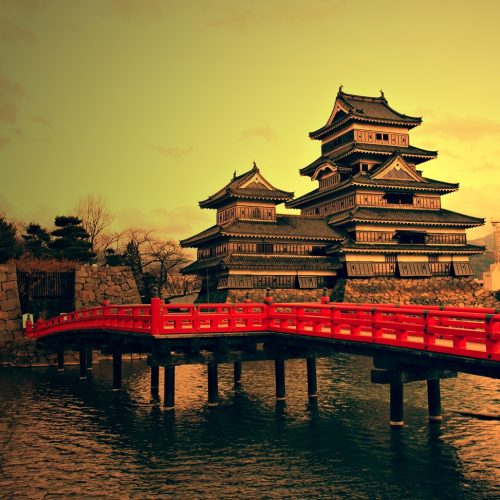 Castelul-Matsumoto-Japonia-500x500 Castelul-Matsumoto-Japonia-500x500