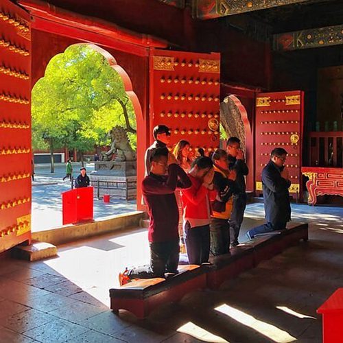 caption-1-500x500 caption-1-500x500